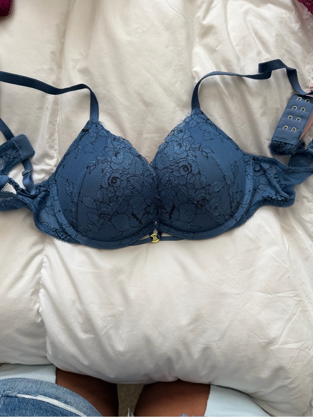 Victoria's Secret Navy Blue Lace Push-Up Bra